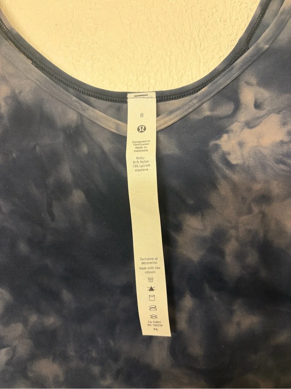 Lululemon Women’s Navy Blue Tie Dye Align Short Sleeve Cropped Shirt Size 8